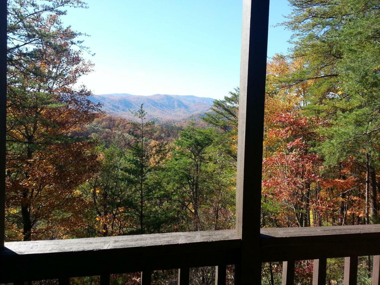 Hillbilly Hilton Chalet Villa Pigeon Forge Dış mekan fotoğraf