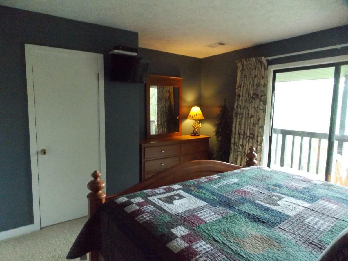 Hillbilly Hilton Chalet Villa Pigeon Forge Dış mekan fotoğraf